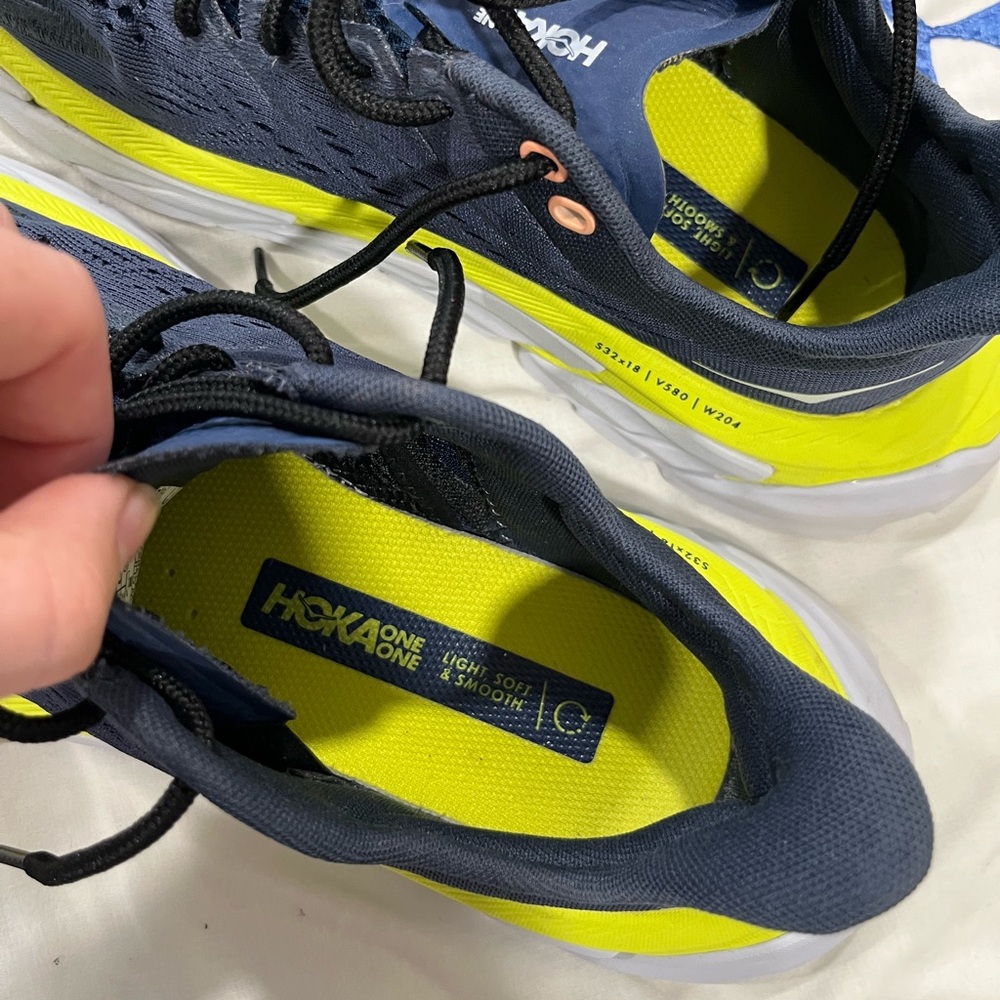 HOKA One - Picture 5 of 5